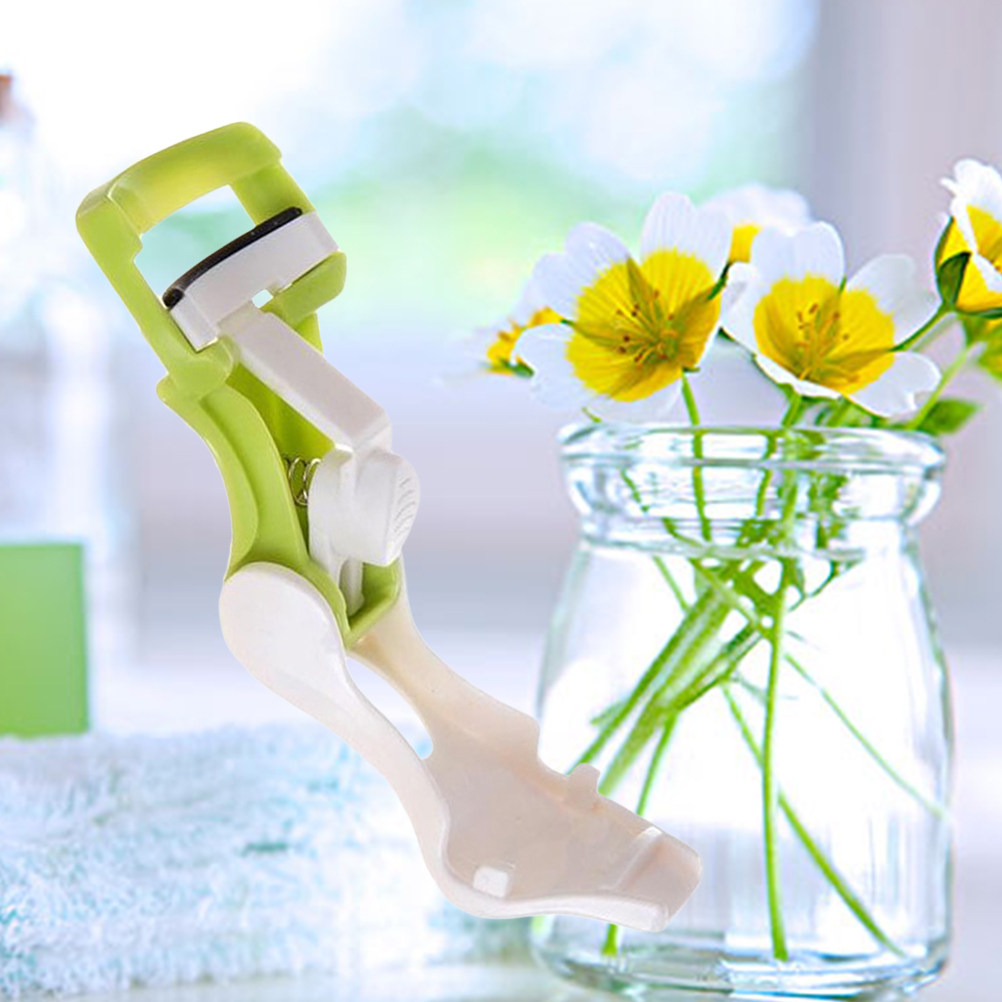 Mini Eyelash Curler Premium St - Beauty Without Makeup recension och pris